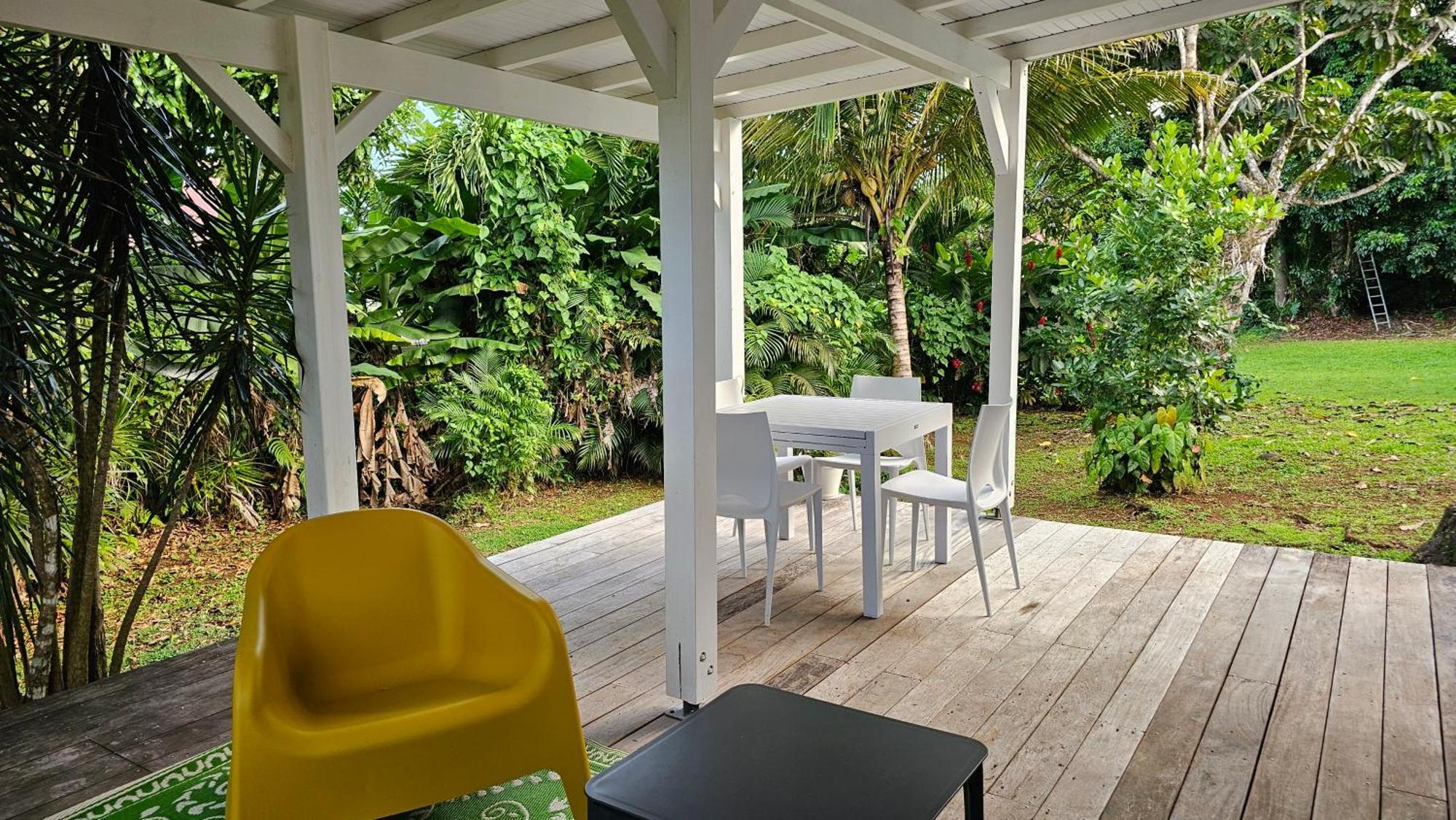 Habitation Villa Les Cassias Petit-Bourg Exterior photo